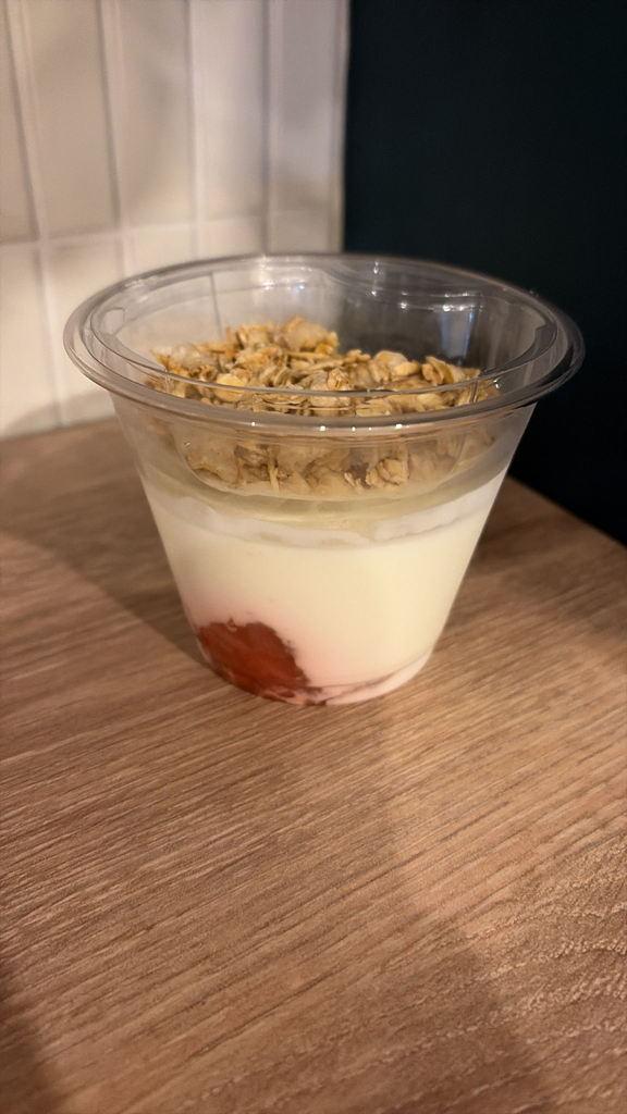 Fromage Blanc Muesli Tartare de Fruits